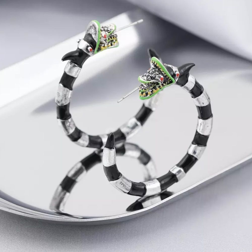 ONE PAIR LEFT! BEETLE JUICE HOOP LOOP FETISH BLACK & WHITE STRIPE SAND WORM 🪱 - Picture 3 of 16